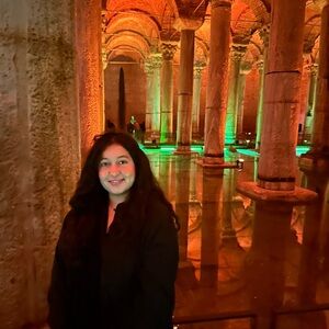 💕 LIVE NOTIFICATION OF MY POSH SHOW 💕!!! I have the latest trends from brands!